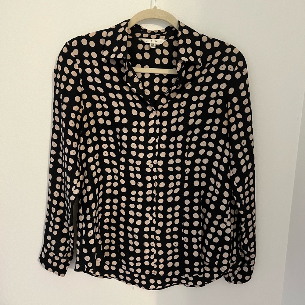 Cabi black and white polka dot button down blouse